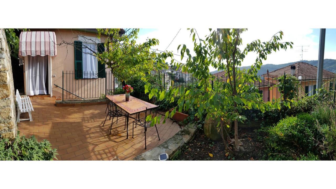 Casa Dalia Villa Pietrabruna ภายนอก รูปภาพ