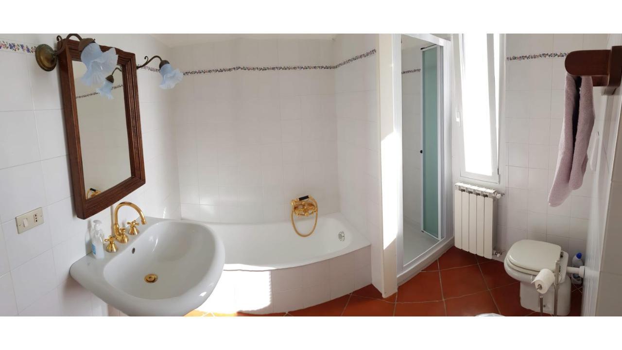 Casa Dalia Villa Pietrabruna ภายนอก รูปภาพ